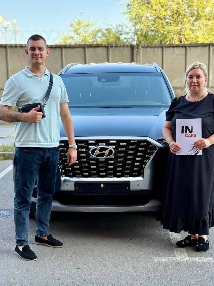 Выдача автомобиля клиенту InCars